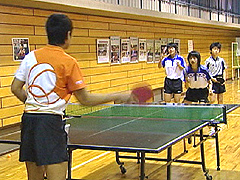 大阪・熊取中のゼロから教える中学生の卓球  ～中1から始めて全国大会へ～