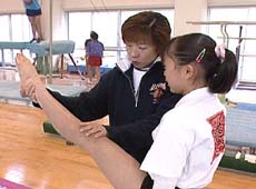 Never Give Up 女子体操競技　初級編  ～技の習得と、その補助法～